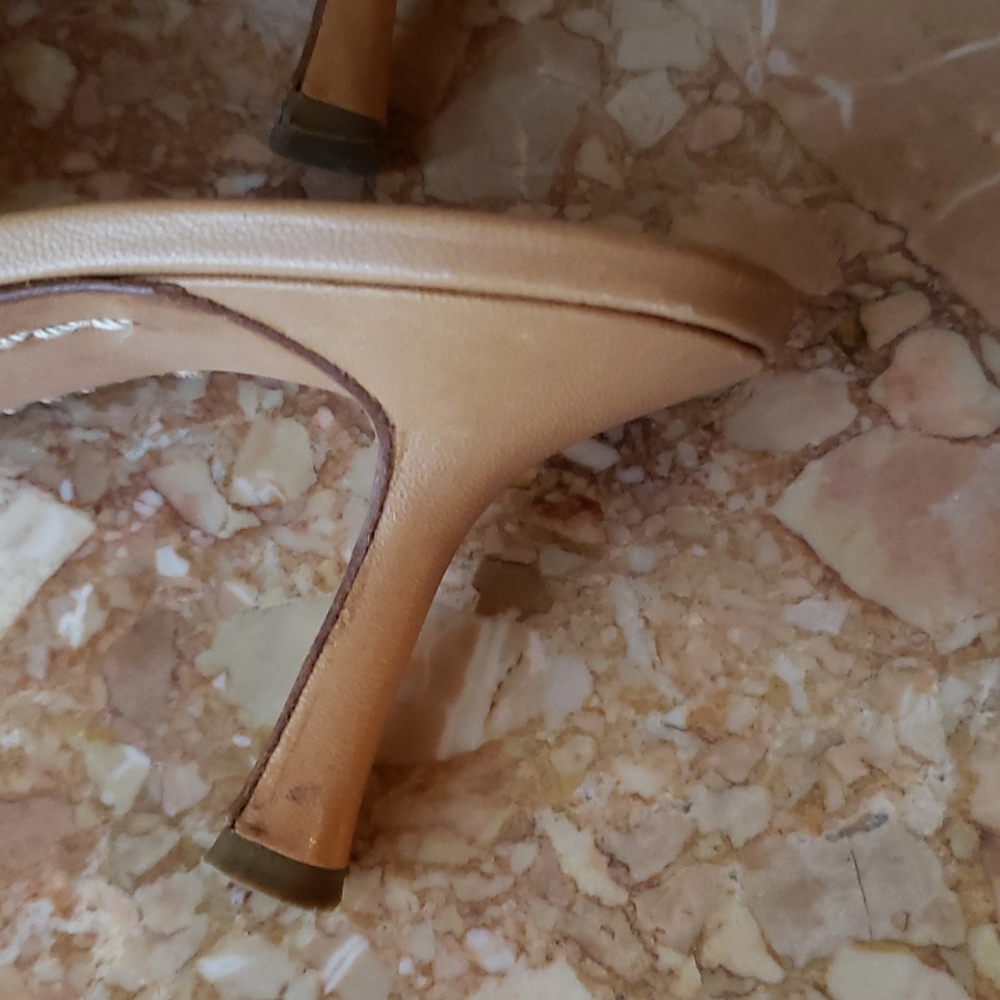Sandals - Picture 10 of 16